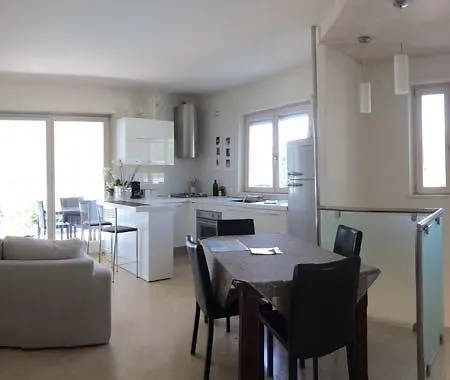 Krizia Luxury ברדולינו